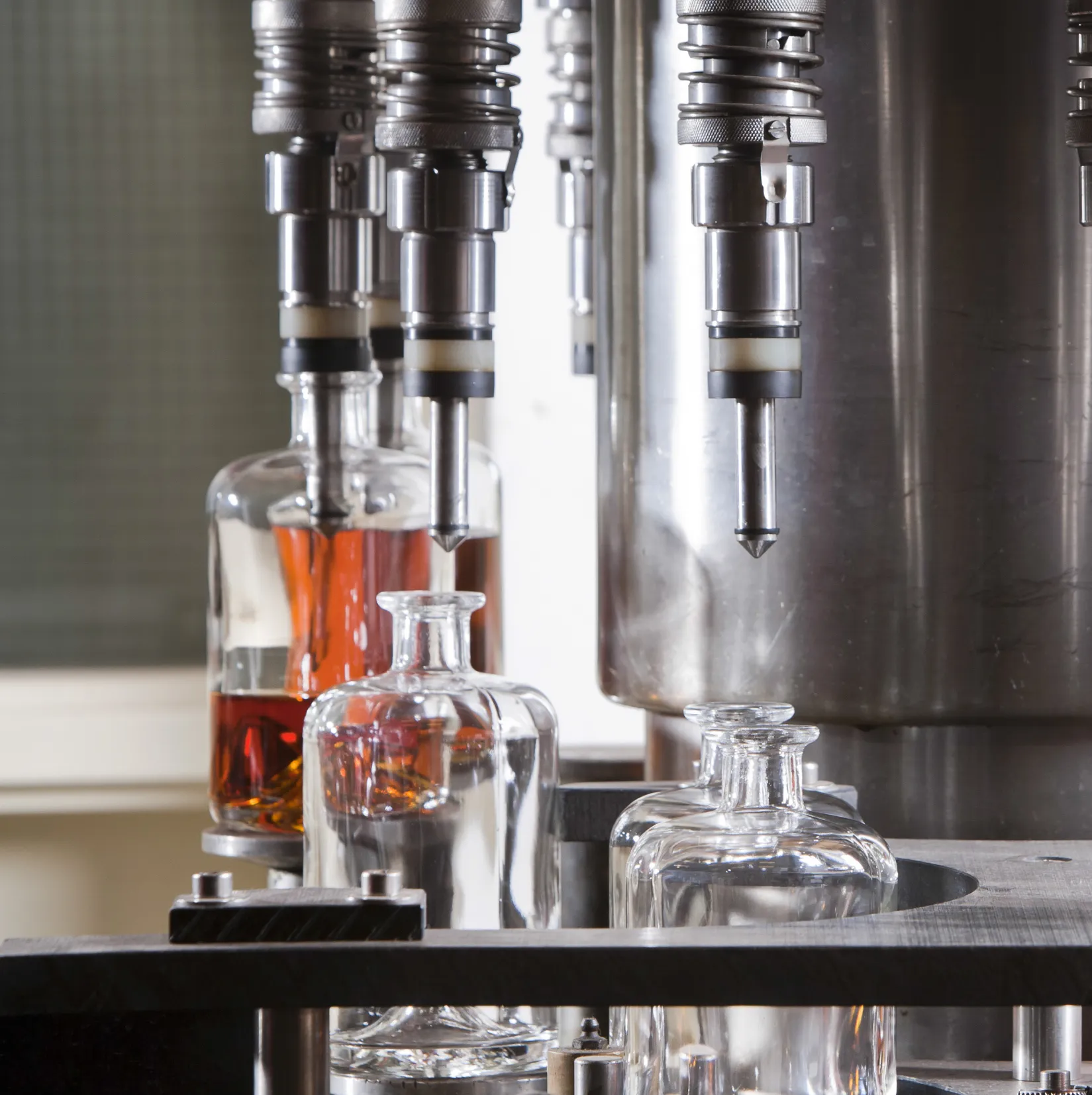 Liquido Eco Line and Pro Line machine ranges